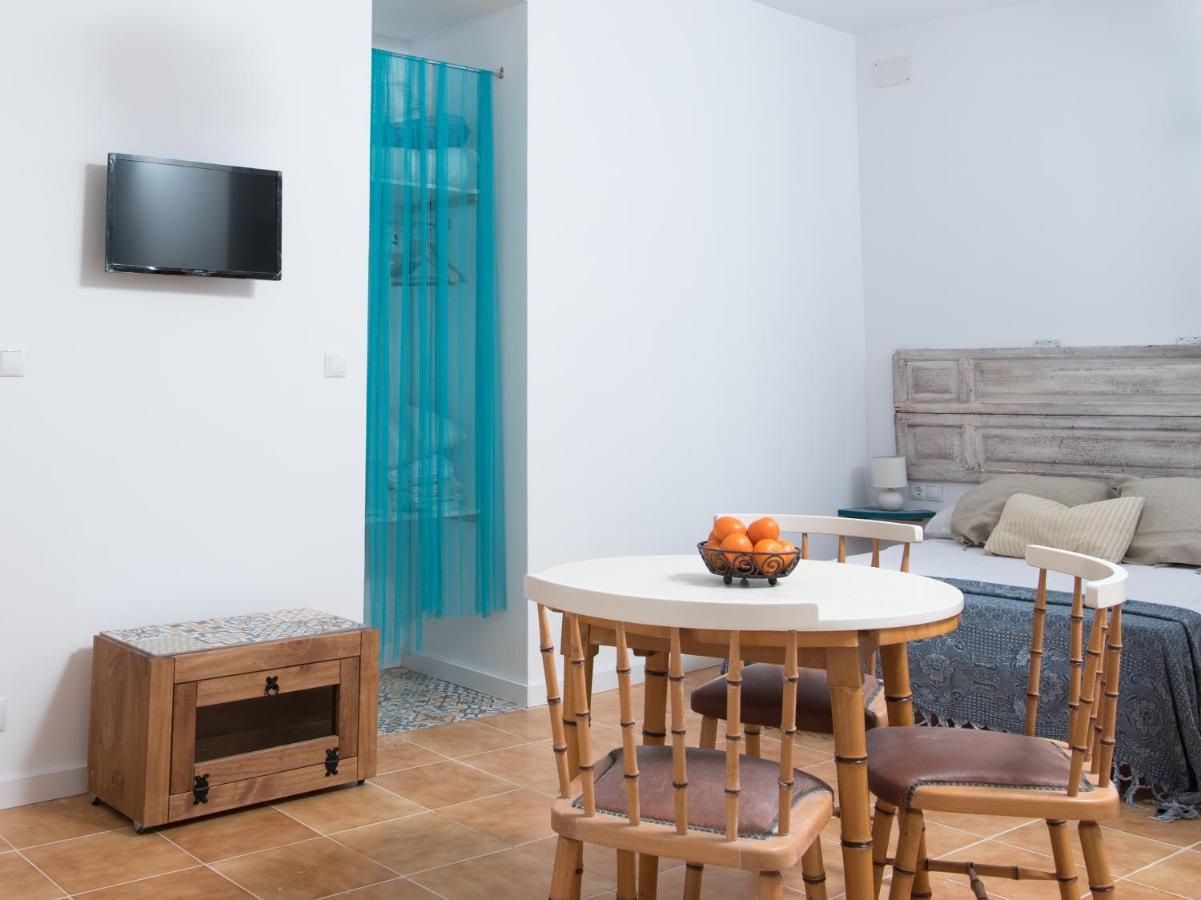 Julie Apartaments 3 Аликанте Экстерьер фото